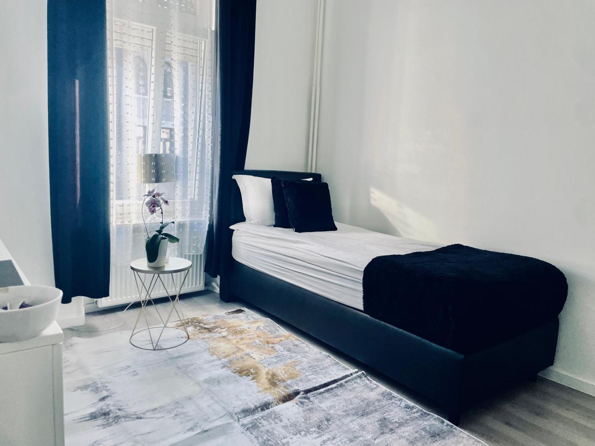 Executive Single Room With En-Suite In Guest House City Centre Λουξεμβούργο Εξωτερικό φωτογραφία
